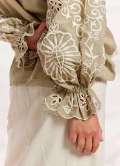 Summum Woman Top Met Rijk Borduurwerk|Vrouwen Blouses